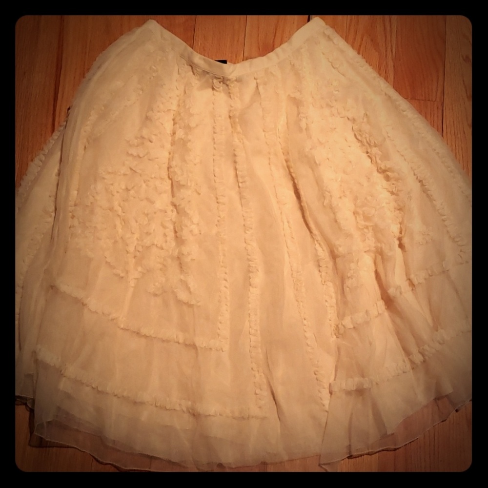 DKNY size 6 skirt
